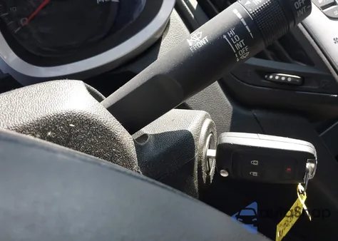 2013 Chevrolet Equinox Ls из США, поврежденный, VIN 2GNALBEK6D1127709